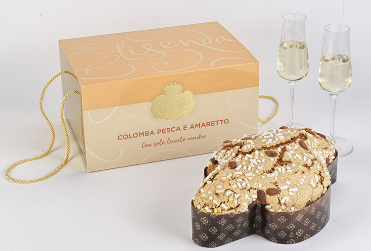 colomba pesca e amaretto